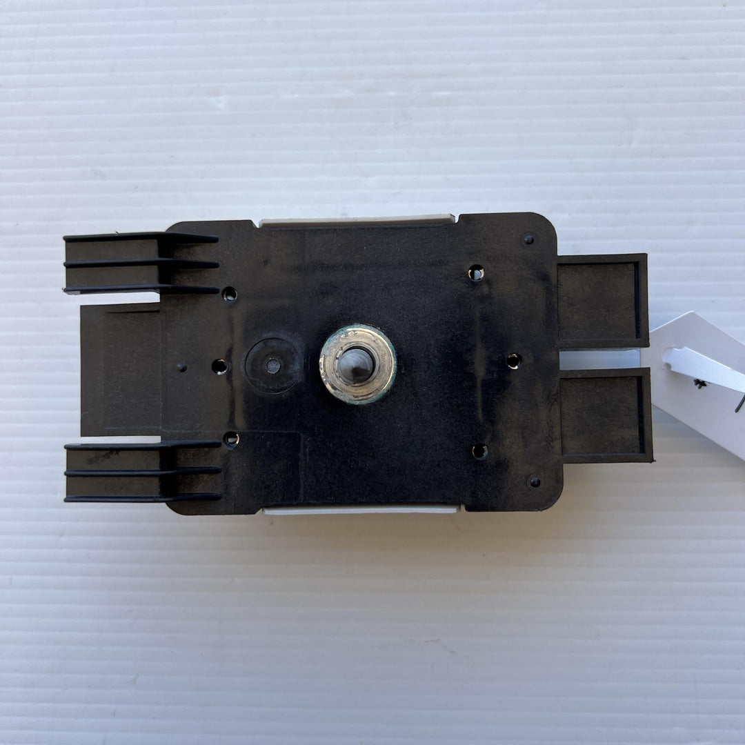 2018 Volkswagen Golf - Antenna Amplifier Module