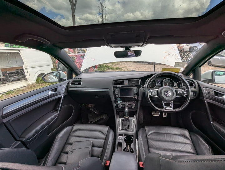 2016 Volkswagen Golf - Engine
