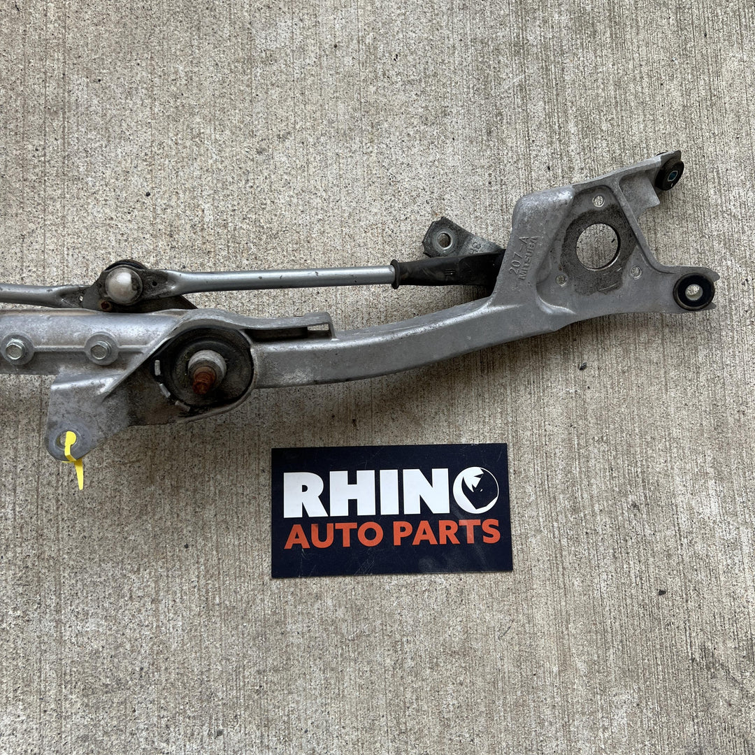 2017 Mitsubishi Lancer VII CF - Wiper Linkage
