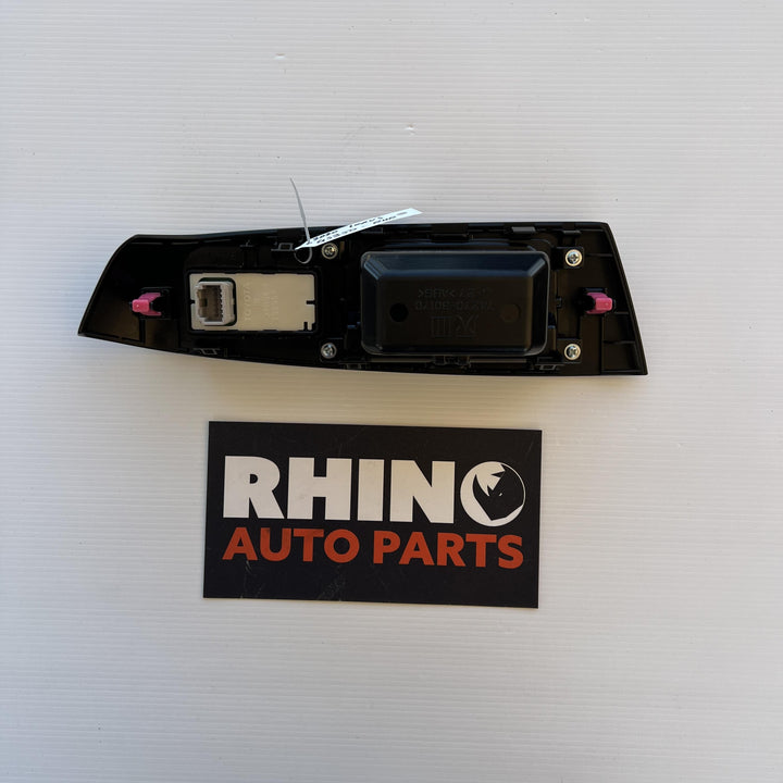 2020 Lexus GS350 GRL12R - Right Rear Window Switch