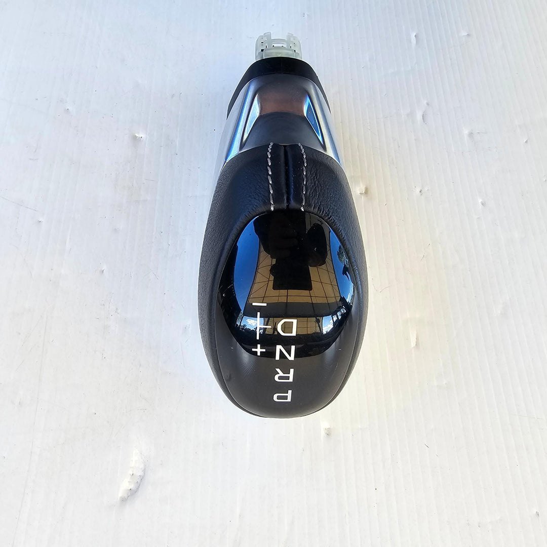 2022 Isuzu MU-X - Automatic Shifter Knob
