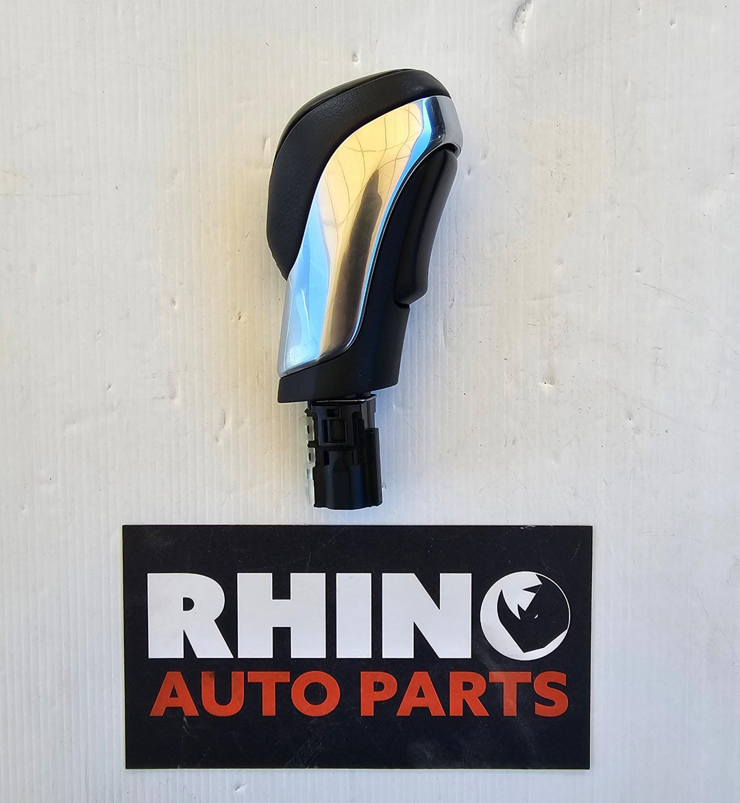 2022 Isuzu MU-X - Automatic Shifter Knob