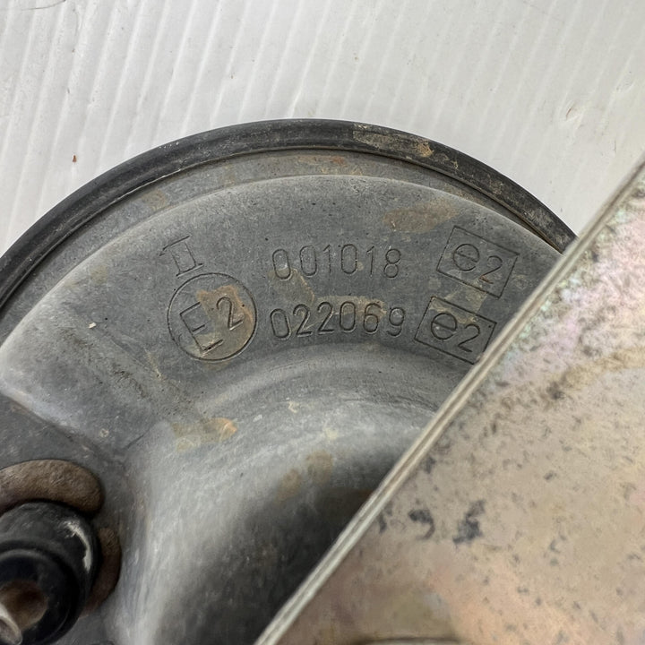 2011 -
  2020
  Mazda
  BT-50
  
  Horn
  001018022069