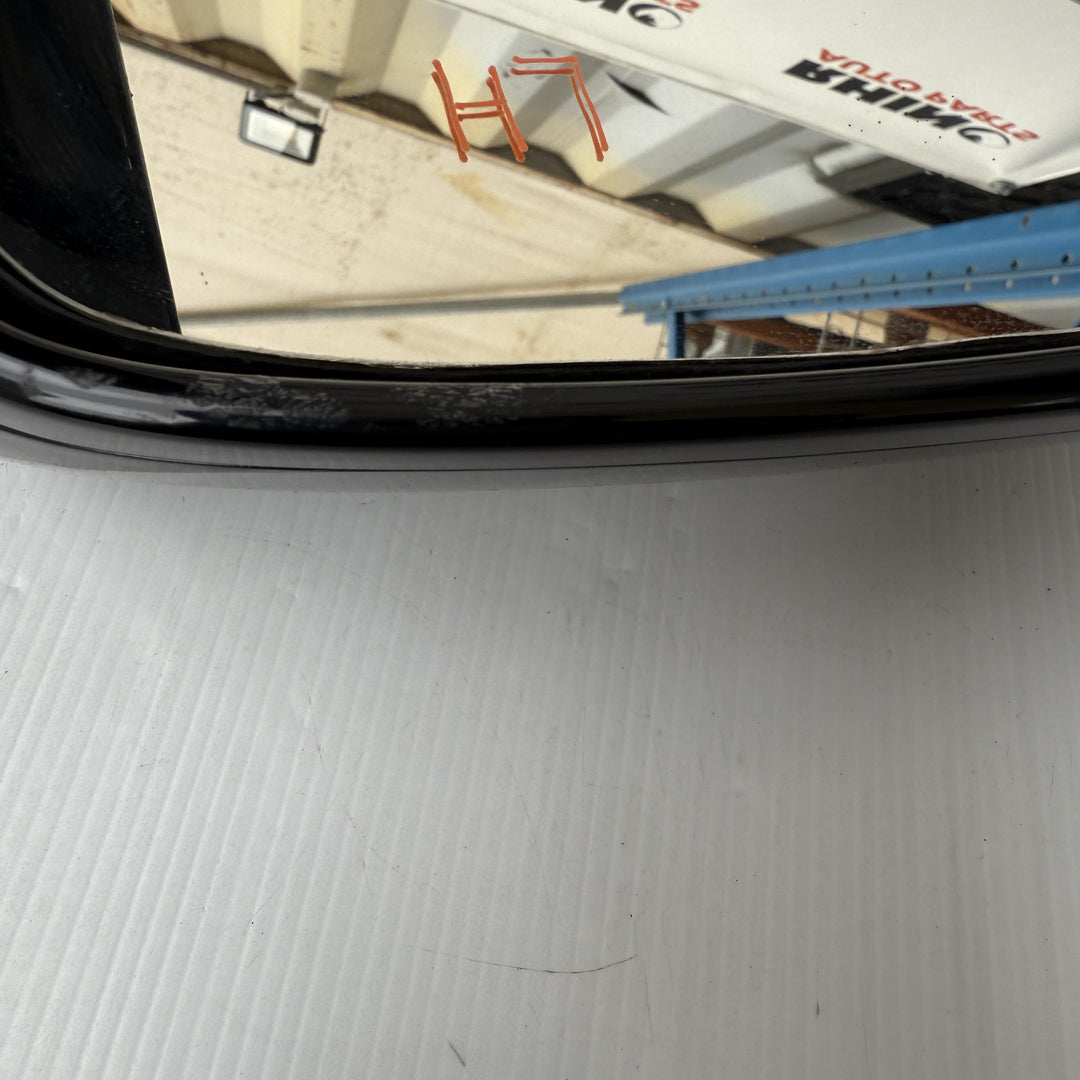 -
  
  Lexus
  GS300
  
  Left Door Mirror