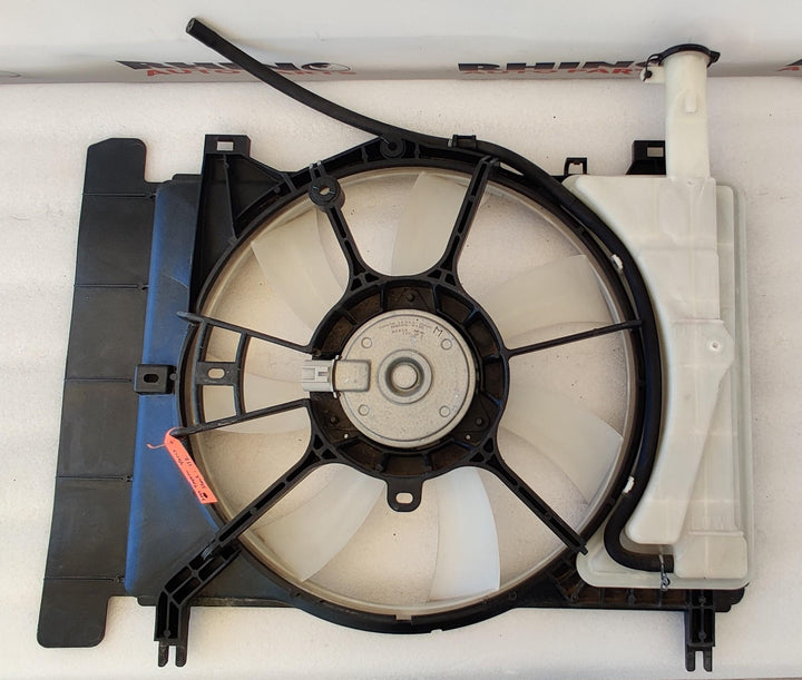 2005 -
  2019
  Toyota
  Yaris
  YRS
  Fan
  1636328160