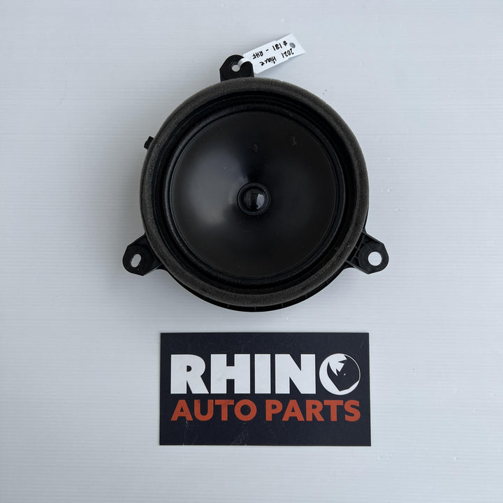 2021 Toyota Hiace VI H300 GDH300 - Speakers