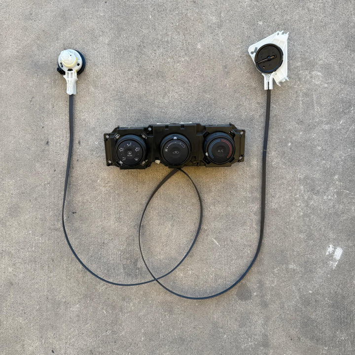 2021 Toyota Hiace - Heater/AC Controls PN: 5547326020