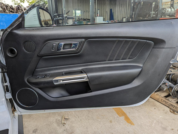 2016, Ford, Mustang, GT, Right Side Load Door Trim