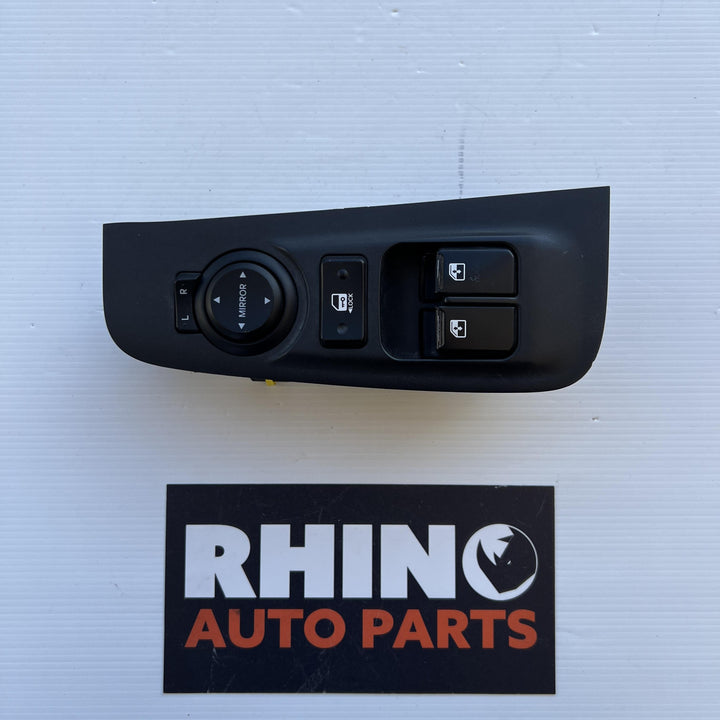 2007 -
  2021
  Hyundai
  iLoad
  Cargo
  Master Power Window Switch
  935704HBC0WK