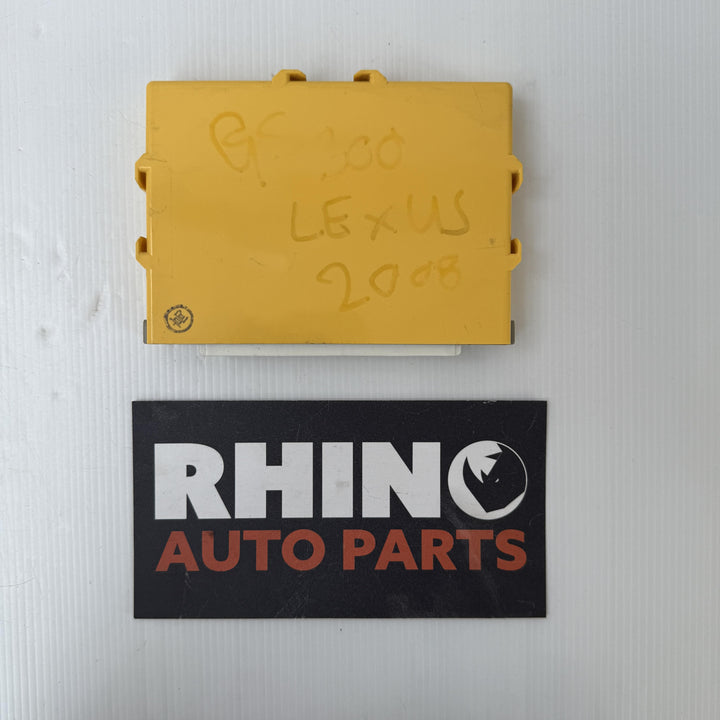 -
  
  Lexus
  GS300
  
  Smart Key Module
  8999030114