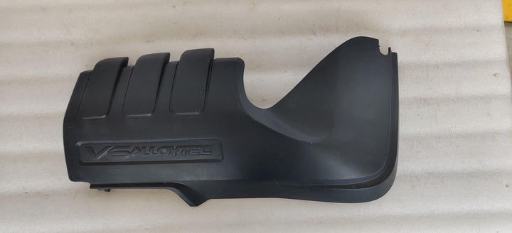 2006 -
  2013
  Holden
  Commodore
  VE
  Engine Cover
  92180623