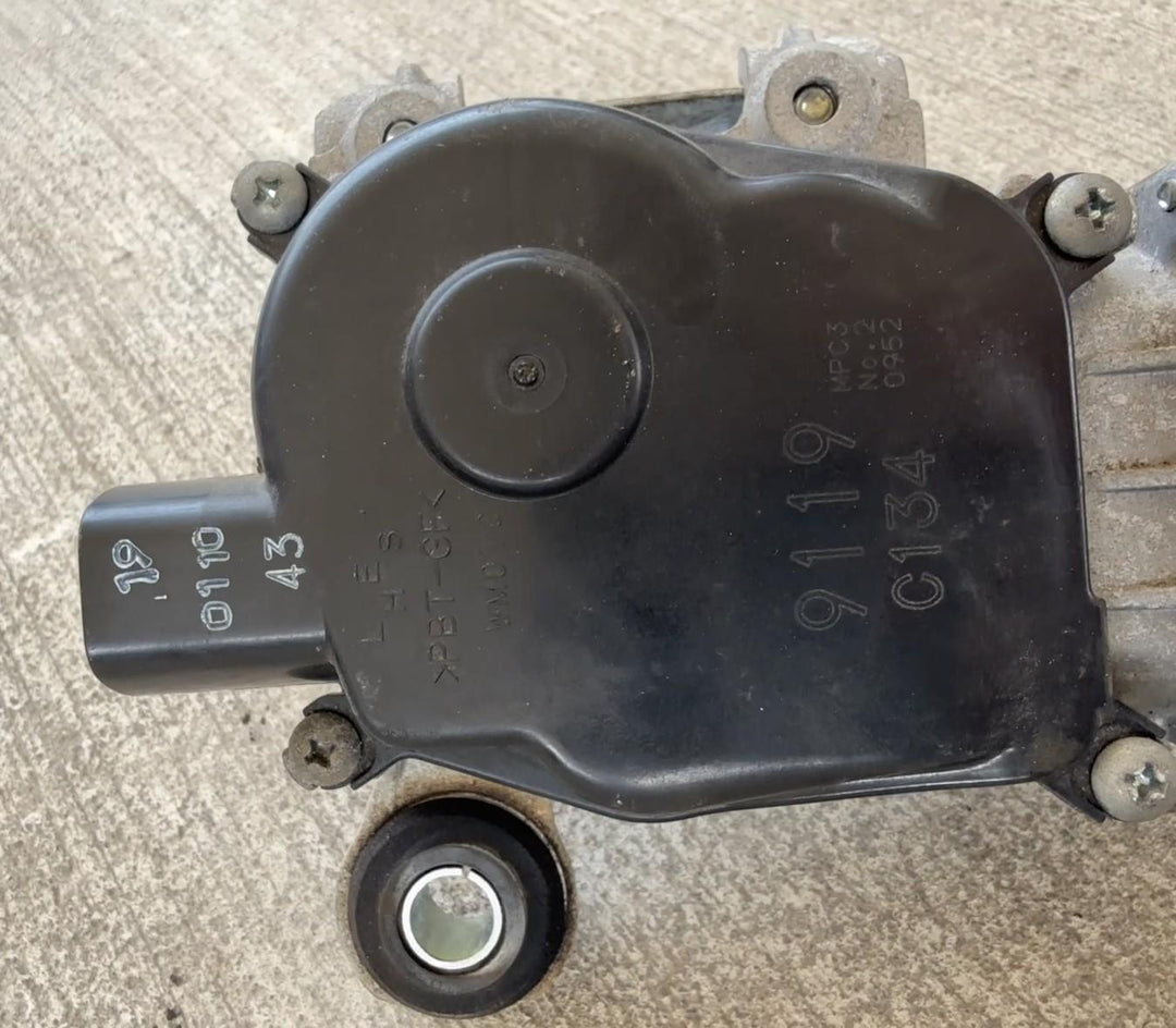 2015 -
  2021
  Nissan
  Navara
  ST
  Wiper Motor