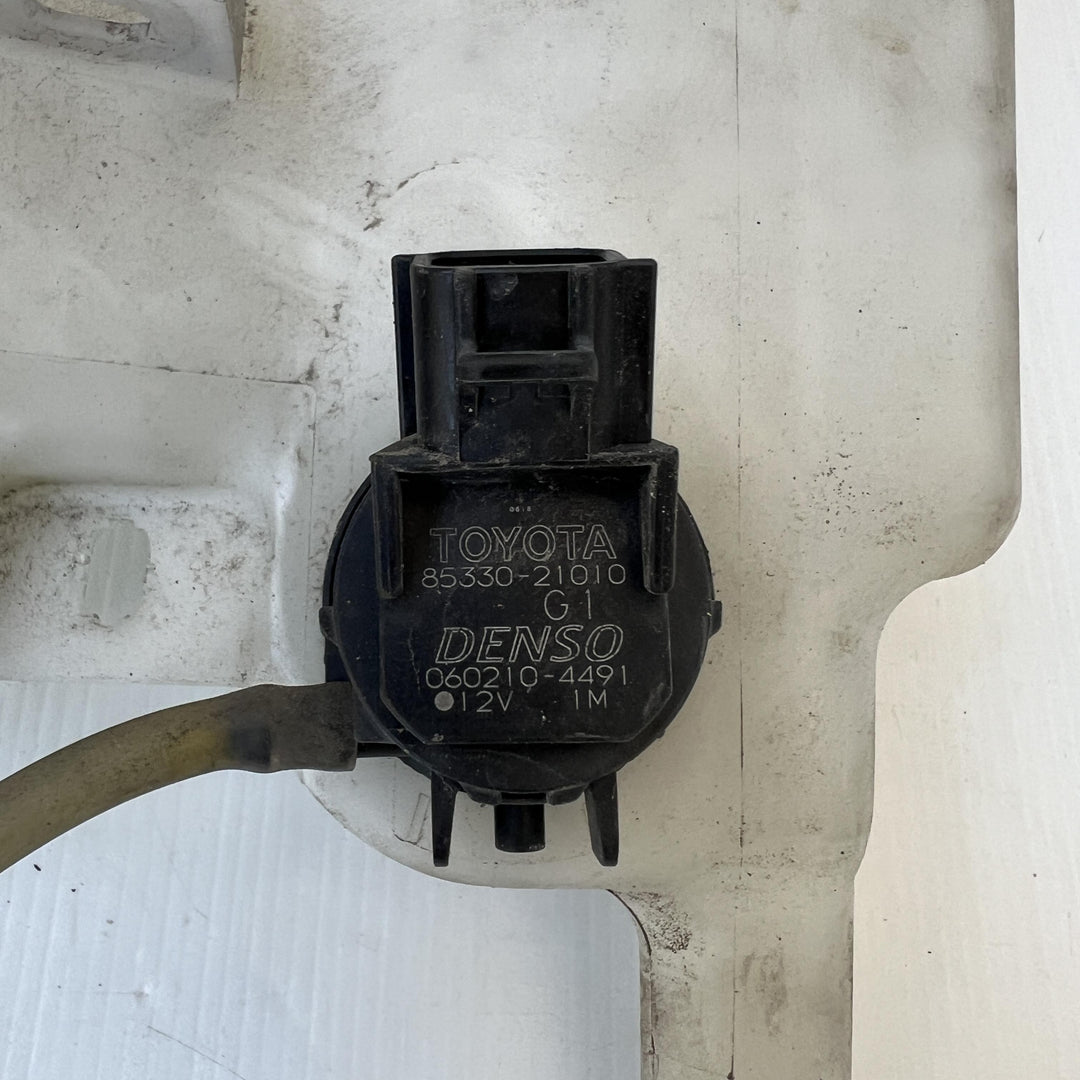 2010 Toyota Hiace - Washer Bottle