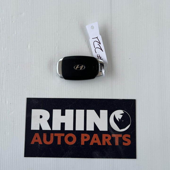 2017 -
  2025
  Hyundai
  i30
  Elite
  Key