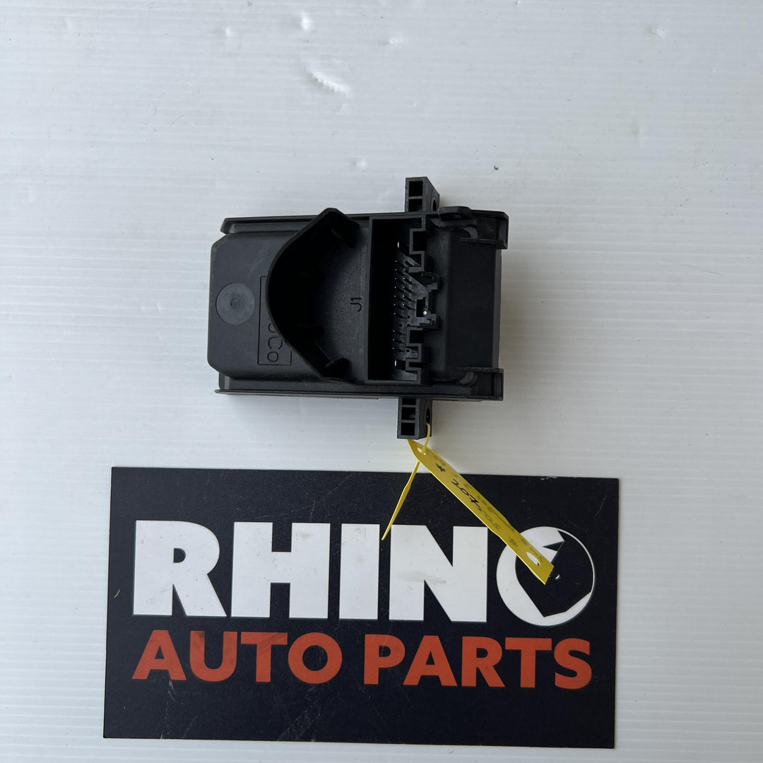 2011 -
  2022
  Ford
  Ranger
  Wildtrak
  Smart Data Link Module
  JB3T14F62AC