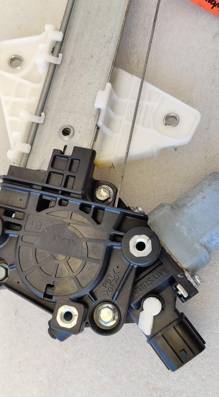 2011 -
  2016
  Subaru
  Impreza
  2.0i-L
  Left Front Window Regulator/Motor