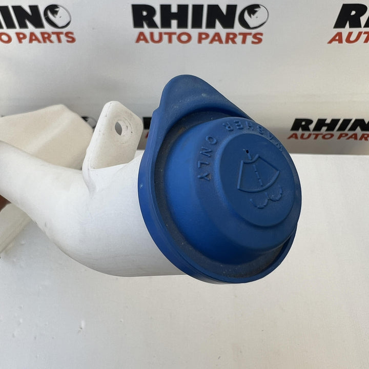 2020 Hyundai iLoad TQ - Washer Bottle PN: 985102M500