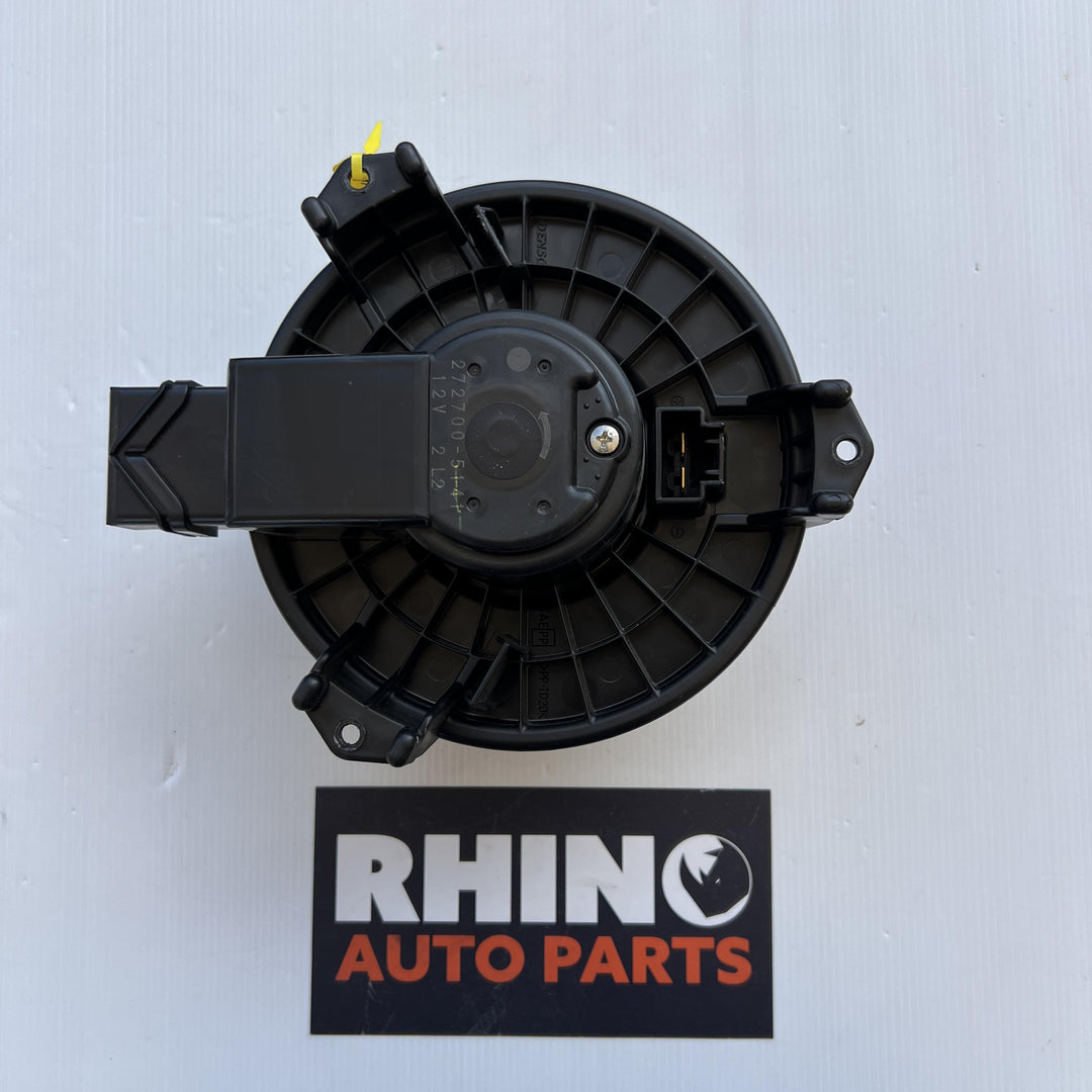2007 -
  2013
  Toyota
  Corolla
  
  Blower Motor
  2727005141