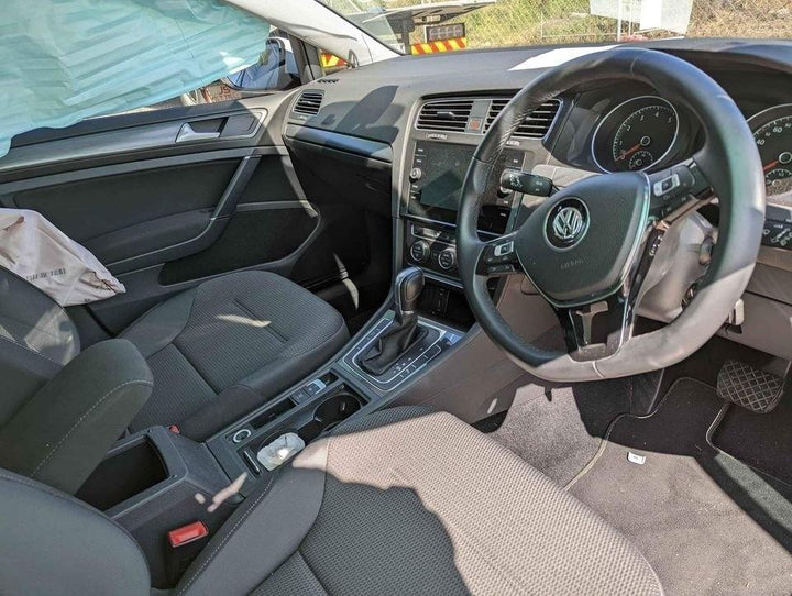 2018 Volkswagen Golf - Rear Wiper Motor PN: 5G0955711C