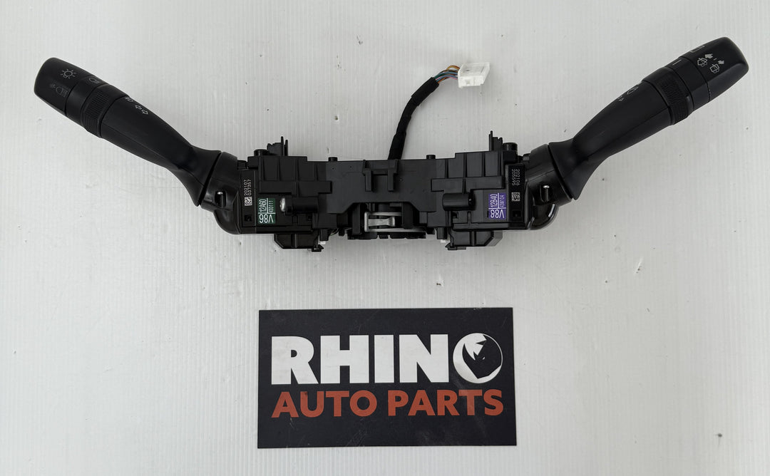 -
  
  Toyota
  Corolla
  Hybrid
  Combination Switch