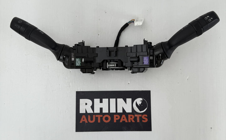 -
  
  Toyota
  Corolla
  Hybrid
  Combination Switch