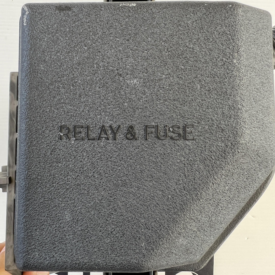 2016 Toyota Camry XV50 - Fuse Box
