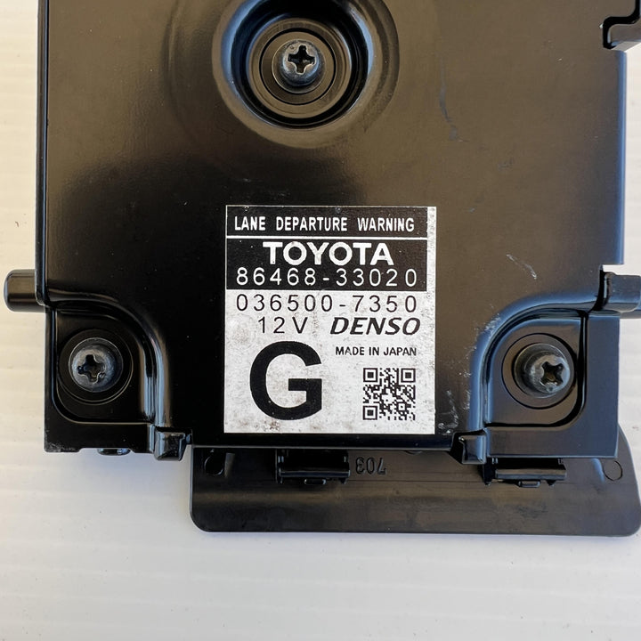 2016 Toyota Camry XV50 - Lane Departure Camera PN: 8646833020