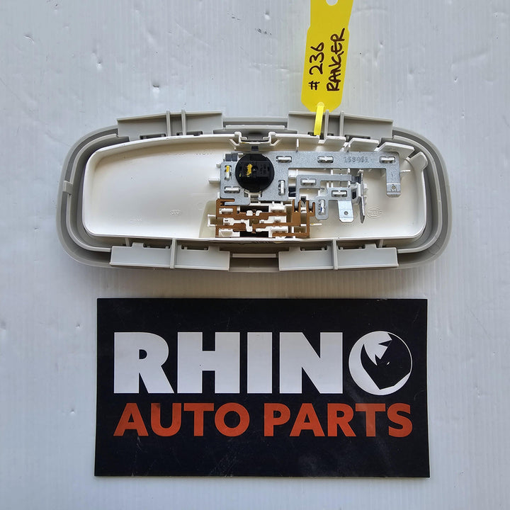 2011 -
  2022
  Ford
  Ranger
  XLS
  Interior Light
  AB3913776AA