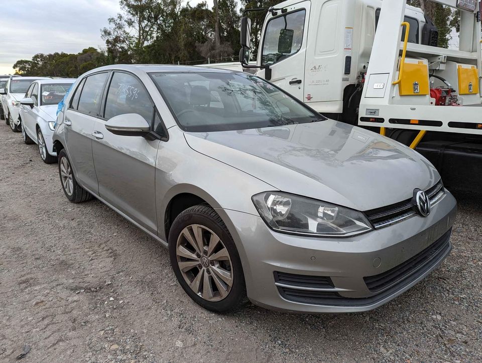 2015, Volkswagen, Golf, 90TSI Comfortline, VII, Engine