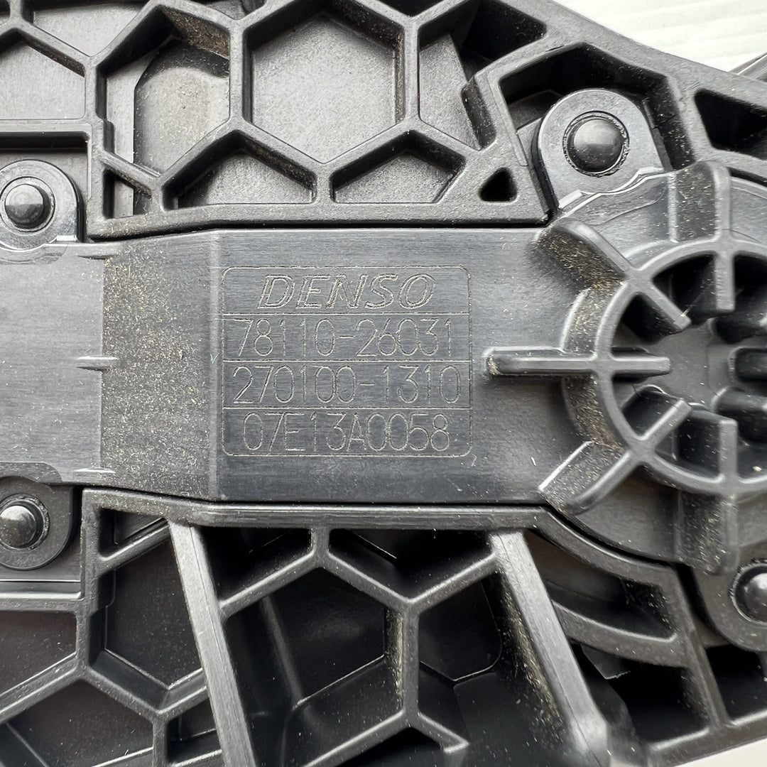 2021 Toyota Hiace VI H300 GDH300 - Accelerator Pedal
