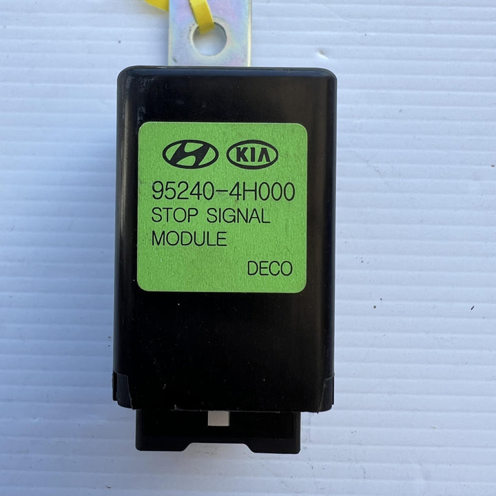 2007 -
  2021
  Hyundai
  iLoad
  Cargo
  Stop Signal Module Relay
  952404H000
