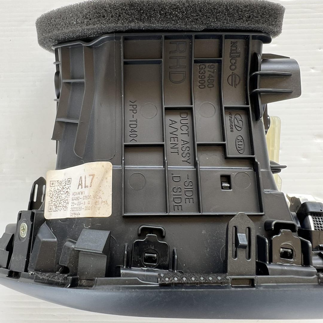 2022 Hyundai i30 PD - Air Vent