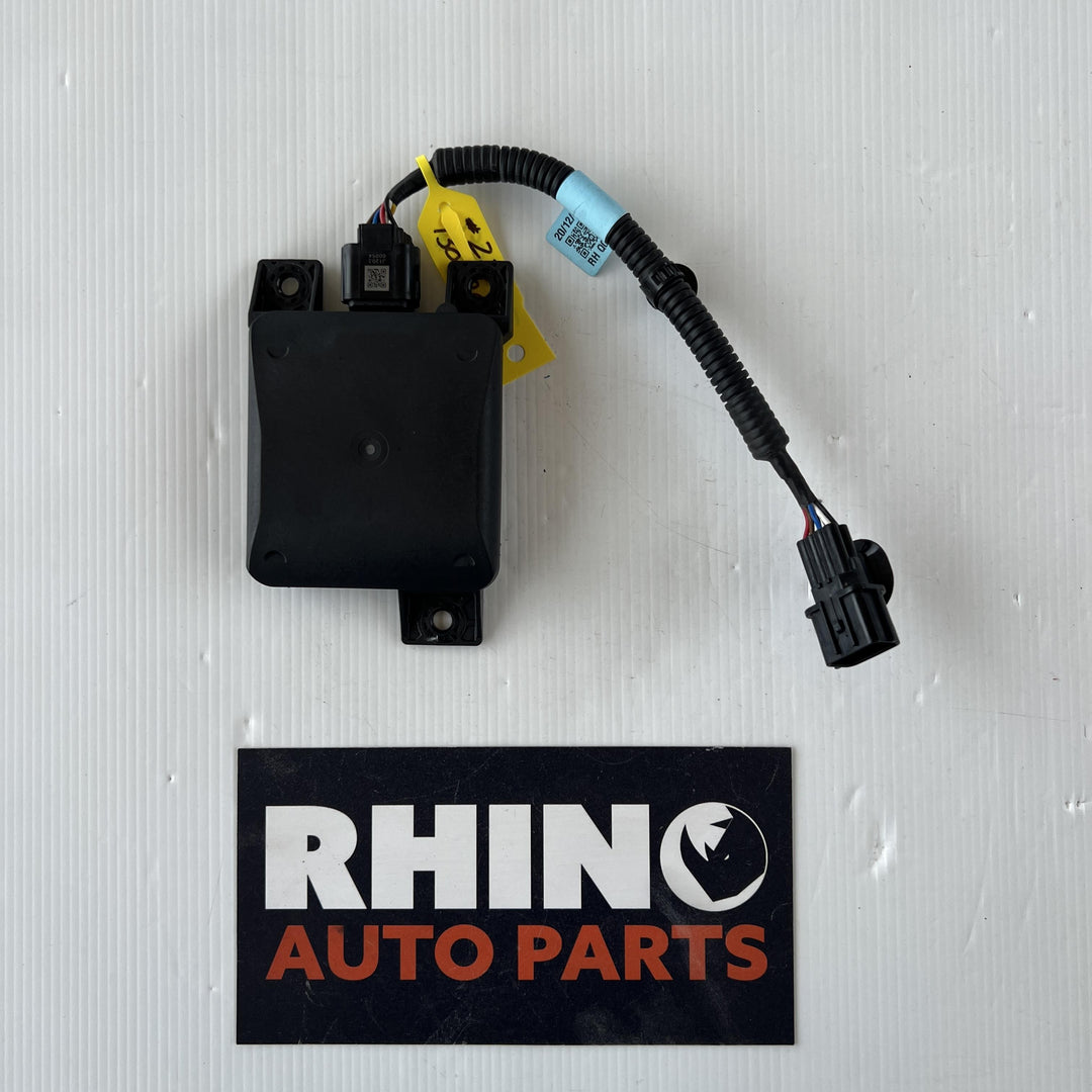 2017 -
  2025
  Hyundai
  i30
  Elite
  Right Blind Spot Sensor
  AB302A5410