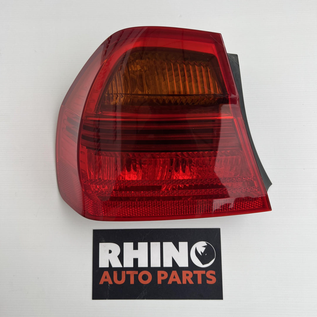 2006 3-series - Left Taillight