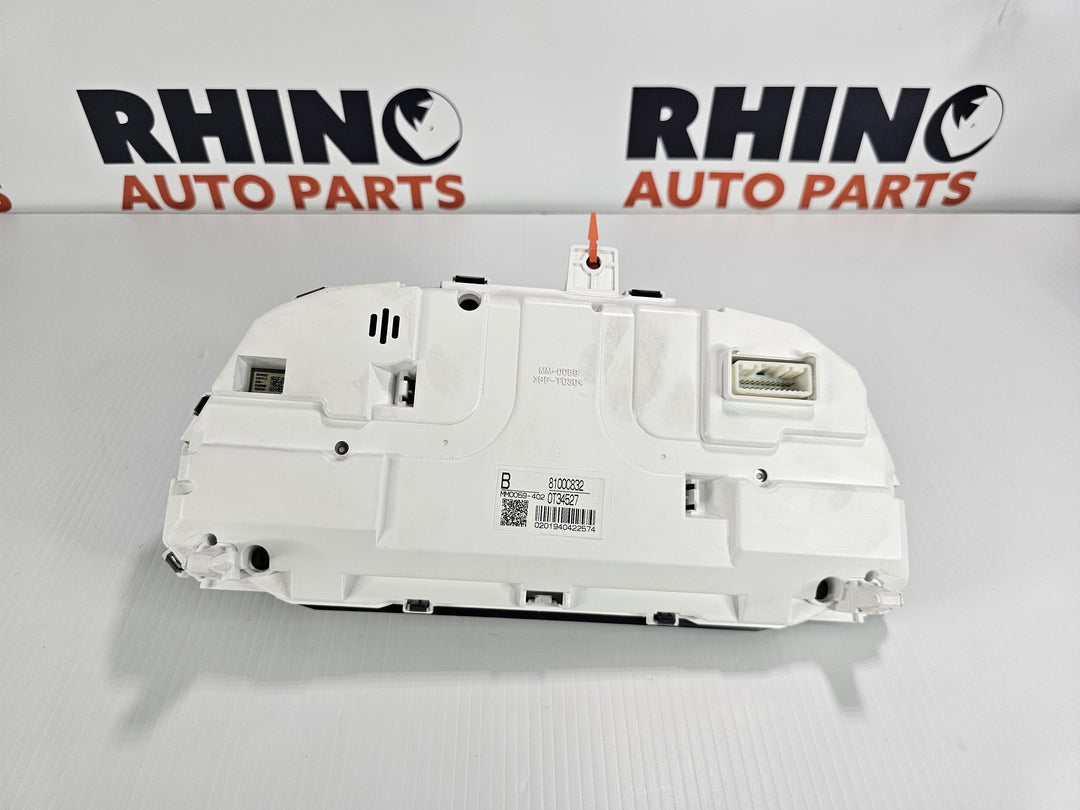 Instrument Cluster - 2020 Mitsubishi Outlander III ZL Black Edition