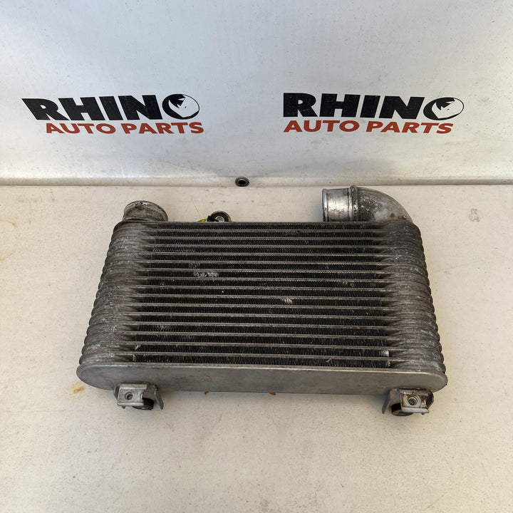 2010 Toyota Hiace - Intercooler