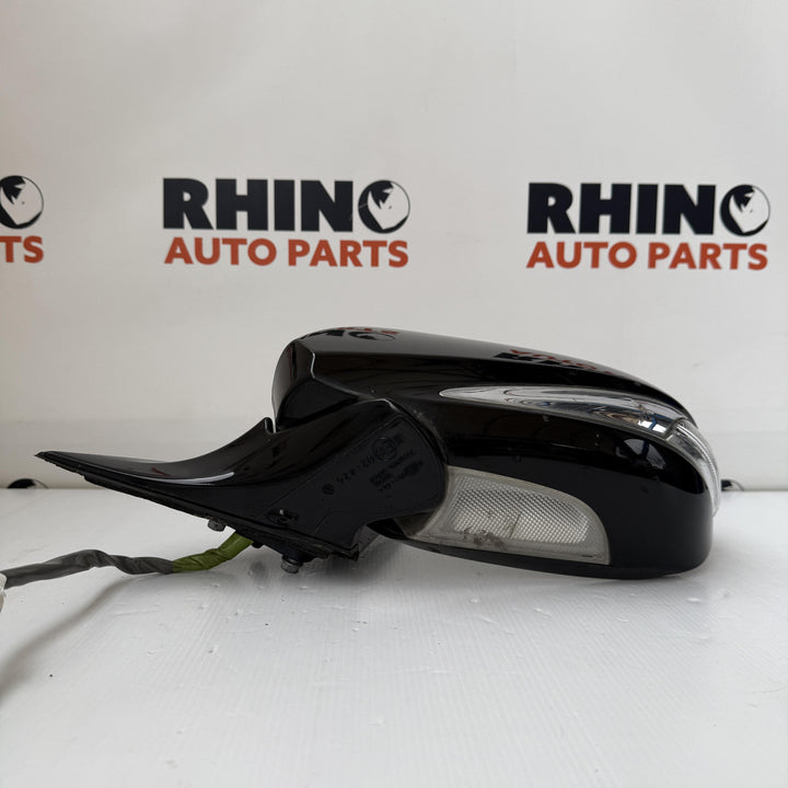 -
  
  Lexus
  GS300
  
  Left Door Mirror