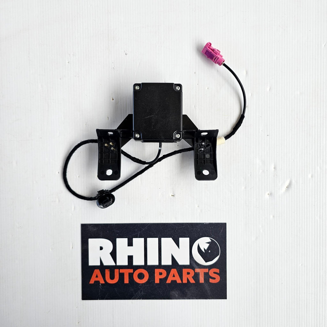 2022 Isuzu MU-X - Antenna Keyless Entry PN: 8983963550