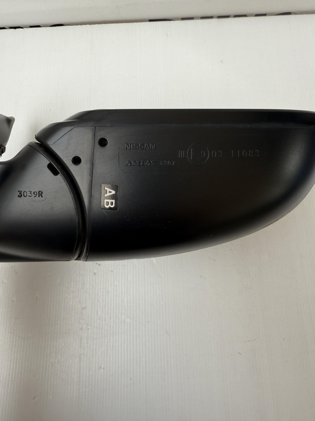 2015 -
  2021
  Nissan
  Navara
  ST
  Right Door Mirror