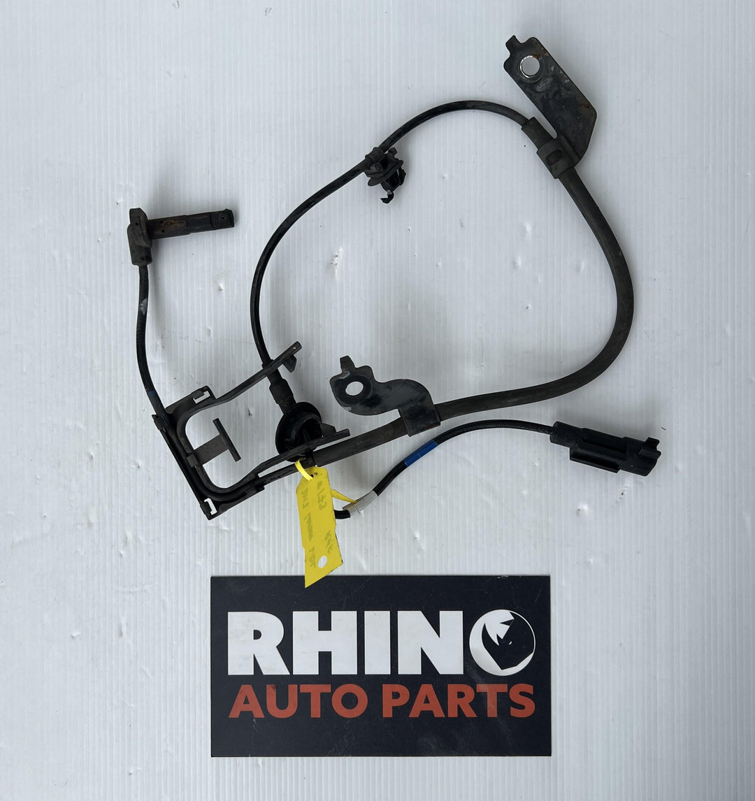 2017 Mitsubishi Lancer VII CF - Right Front ABS Sensor