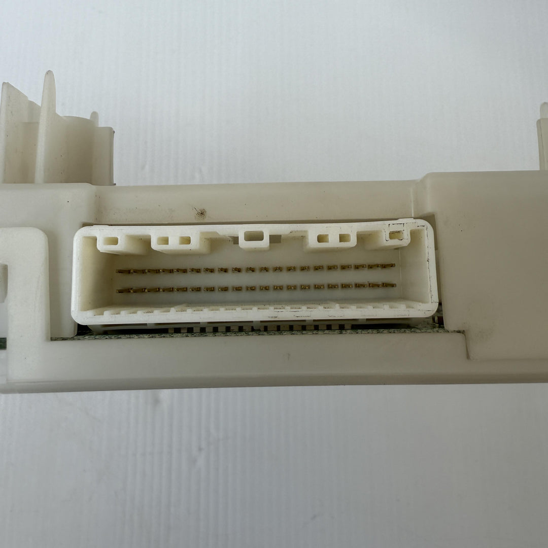 2015 -
  2021
  Nissan
  Navara
  ST
  A/C Amplifier
  277604JA1A