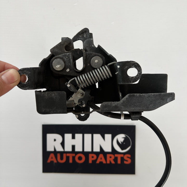 2016 Toyota Camry XV50 - Bonnet Lock/Support