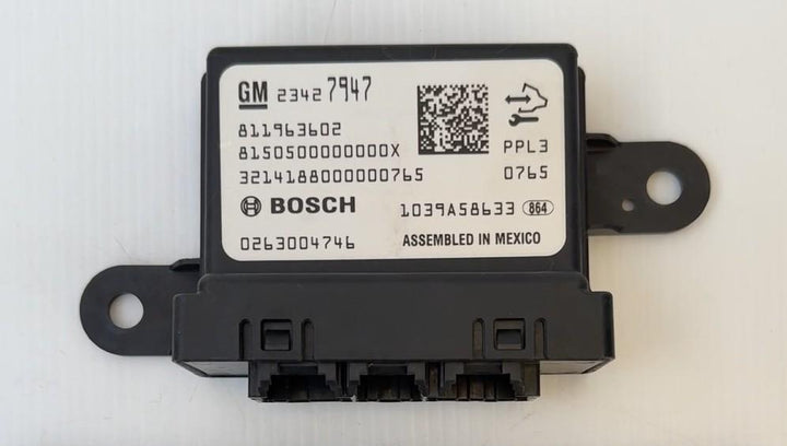 -
  
  Holden
  Commodore
  SV6
  Parking Assistant Module
  23427947
