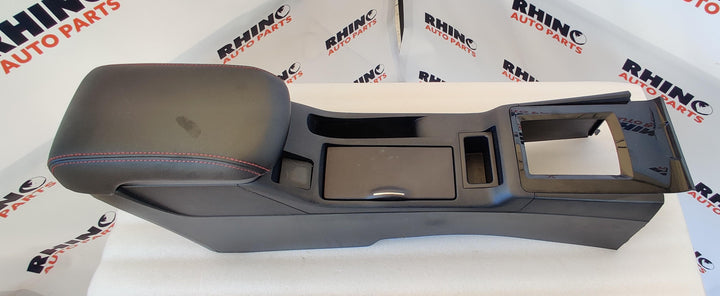 2015 -
  2017
  Mitsubishi
  Lancer
  Black Edition
  Centre Console