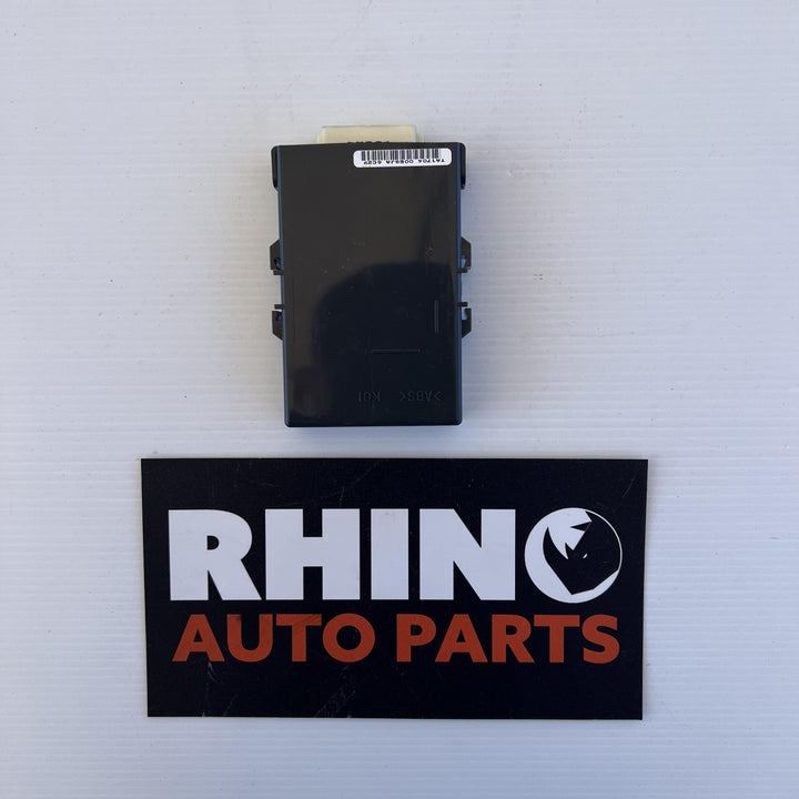 2016 Toyota Camry XV50 - Central Gateway Module PN: 8911133120