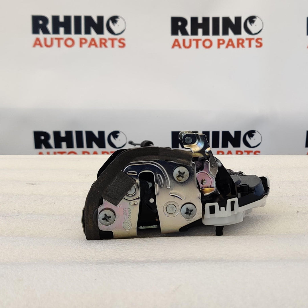 2015 -
  2017
  Mitsubishi
  Lancer
  Black Edition
  Right Rear Door Lock Actuator