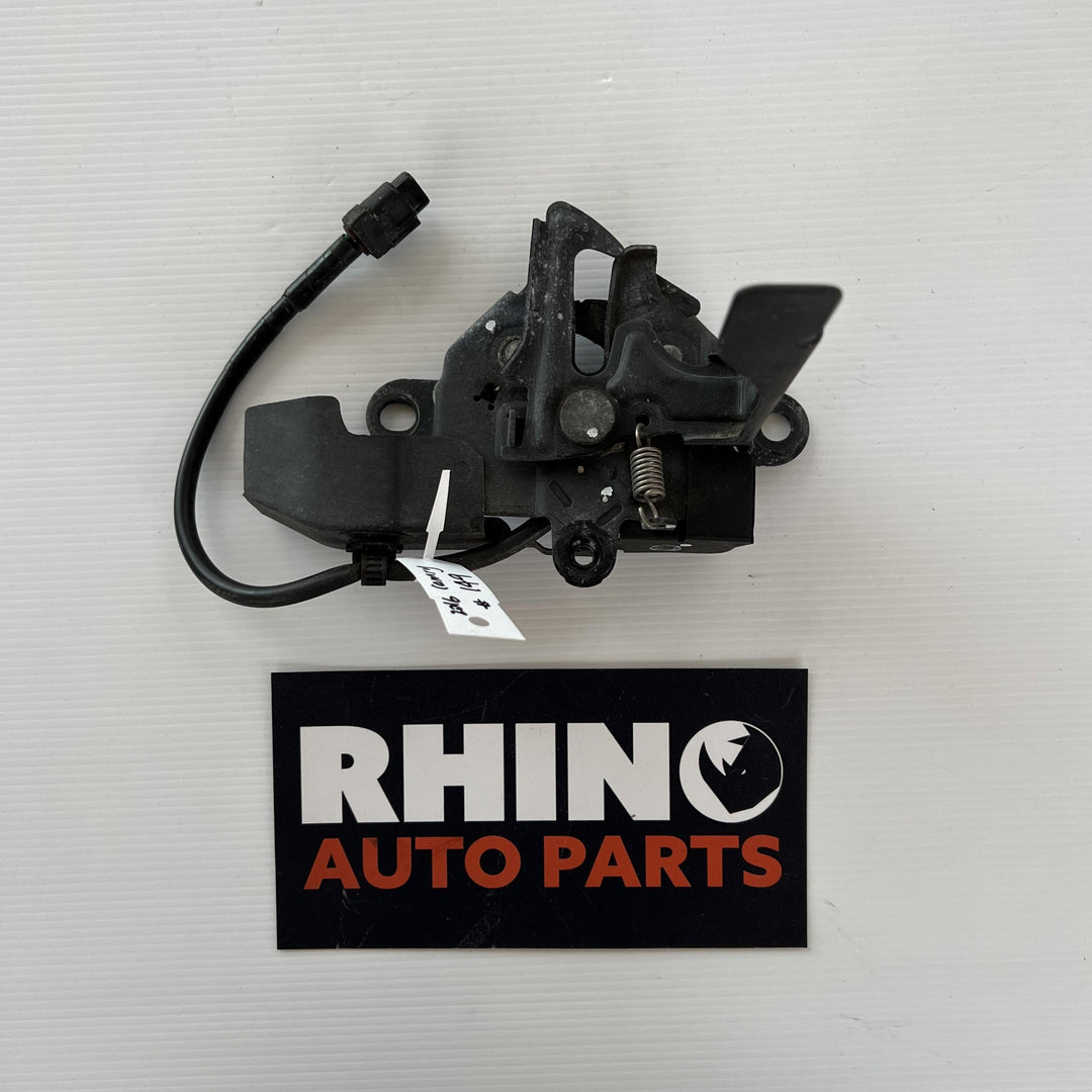 2016 Toyota Camry XV50 - Bonnet Lock/Support