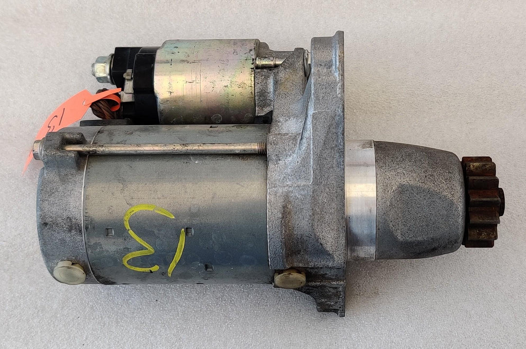 2005 -
  2015
  Nissan
  Navara
  ST
  Starter Motor
  281000V012