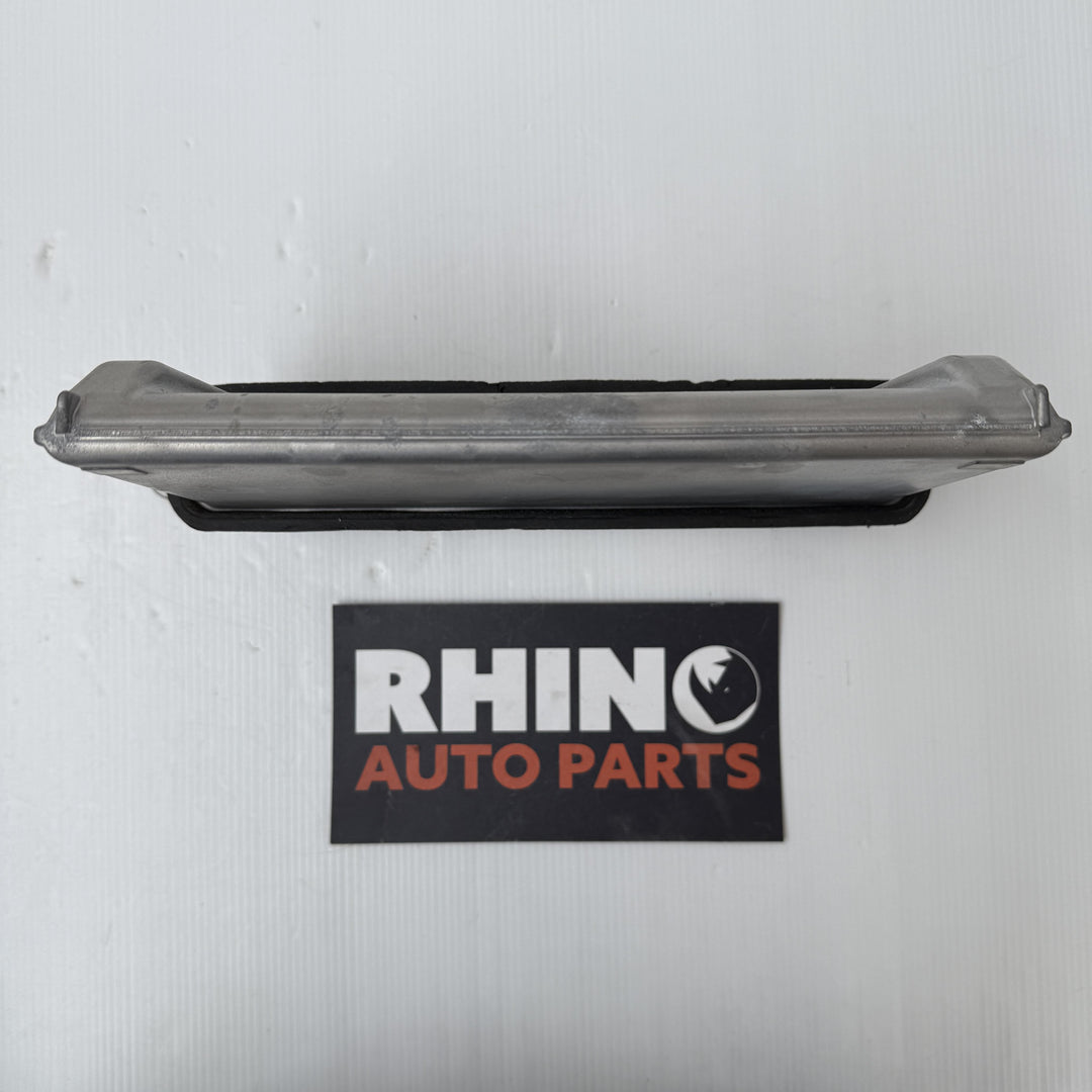 -
  
  Lexus
  GS300
  
  ECU
  8966130J90