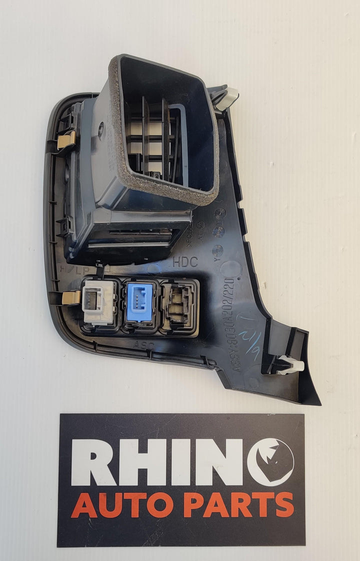 2014 Mitsubishi Outlander III ZK - Right Dash Air Vent PN: 8030A202
